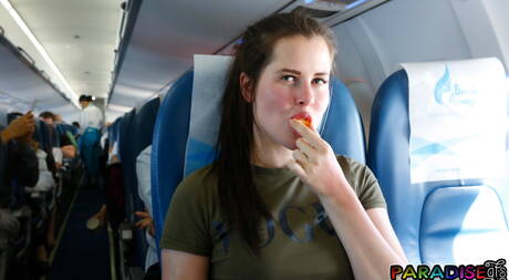 Paradise GFs offers a xxx picture gallery with Cassie Fire in hot fuck