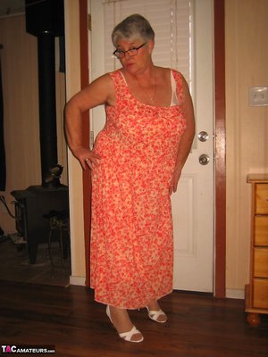 TAC Amateurs photo collection featuring Girdle Goddess xxx gallery 271809