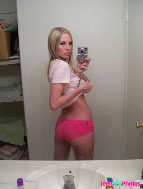 Teen Girl Photos are excited to present you with a xxx photo gallery showcasing Aimee xxx gallery 154645